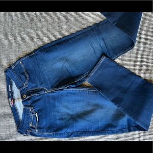 Denizen Levi’s jeans